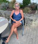Screenshot_2019-08-15SophieDavantsurInstagramOnestloindumaquillagedestudioQuantlacoiffurenenparlonspas....png
