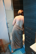 ly sortie de douche