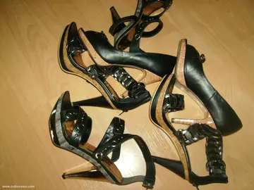 HAUT TALONS