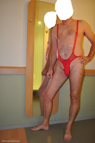 BODY ROUGE 1