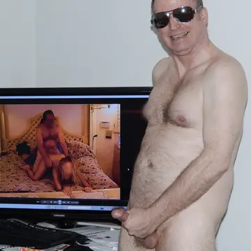 Regarder porno à la maison!