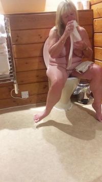 femme bbw crises de toilette