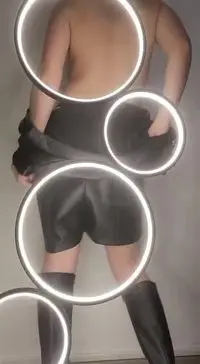 En noir..