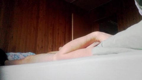 MISS JOUE AVEC SON SEXE