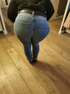 Vous aimes son cul?