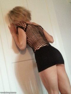 Nue sous ma robe, je t attend...