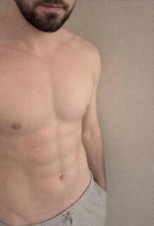 Qui veut voir sous le pantalon ?